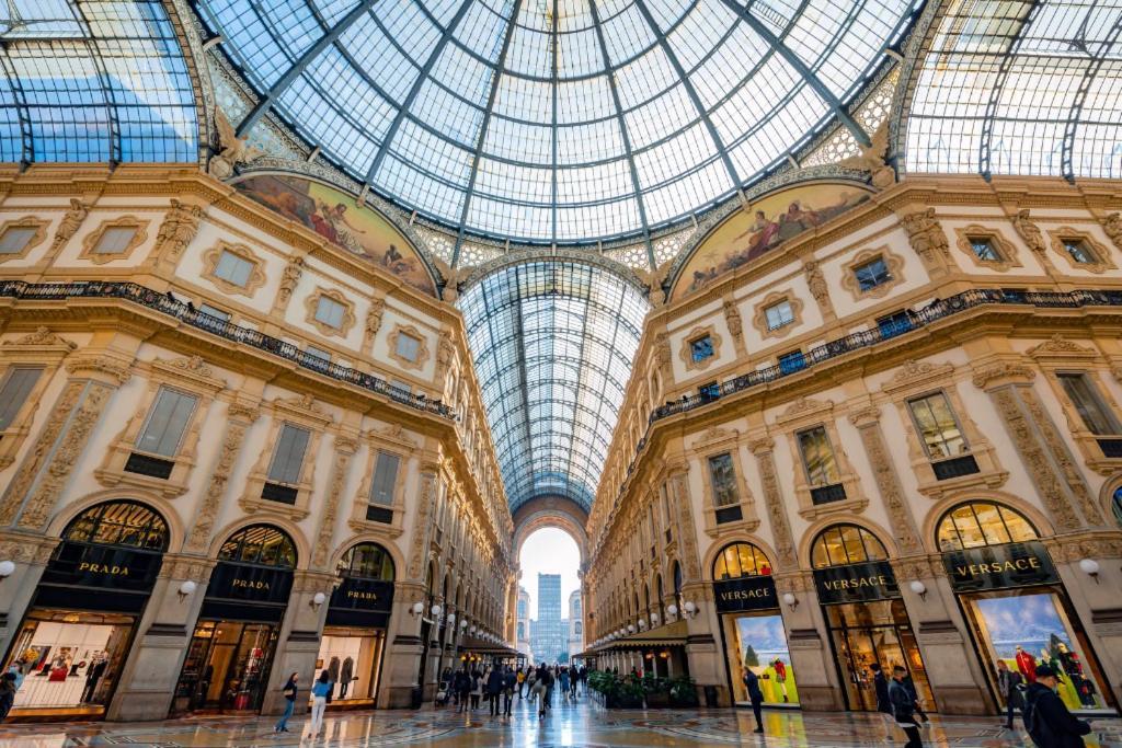 Sweett - Duomo View Apartment Milan Exterior photo